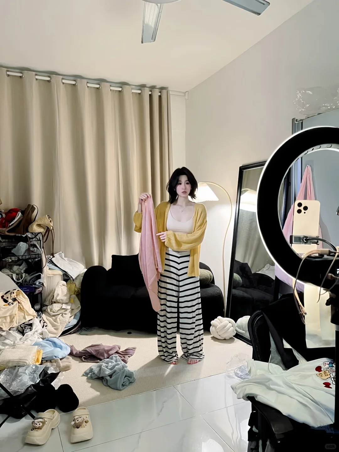 急需要一个女装主播！！面试通过安排宿舍～