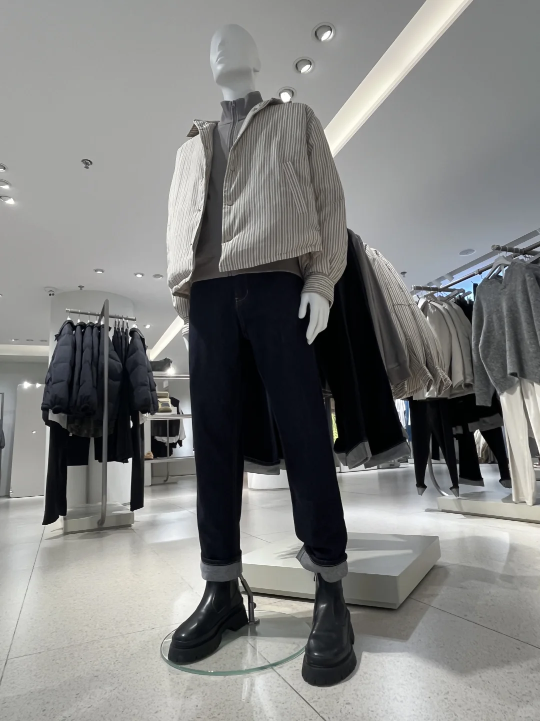 焦作万达广场•周休二