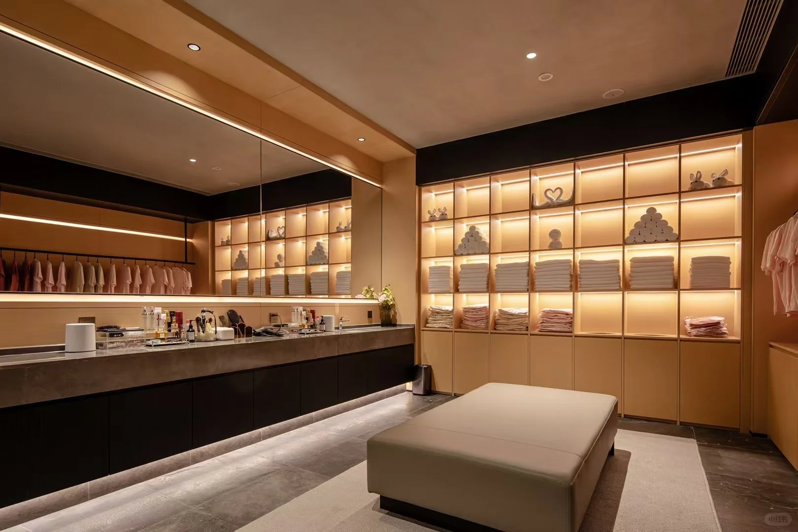 这工作环境真的爱了