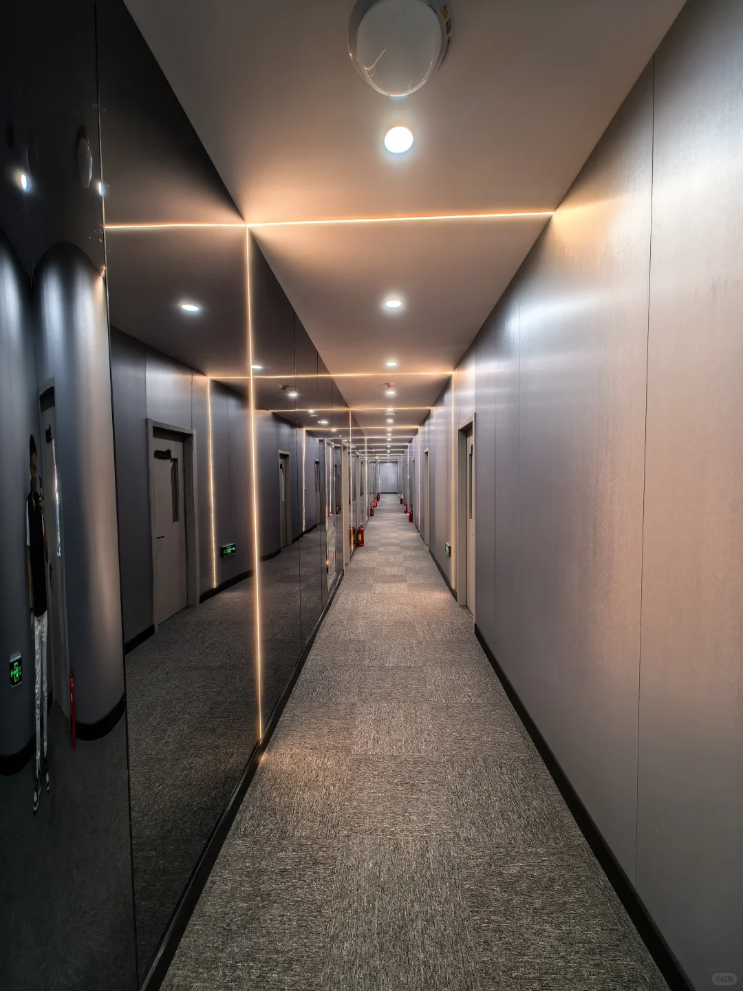 天津初创公司招人，要求会拍照，唱歌，跳舞