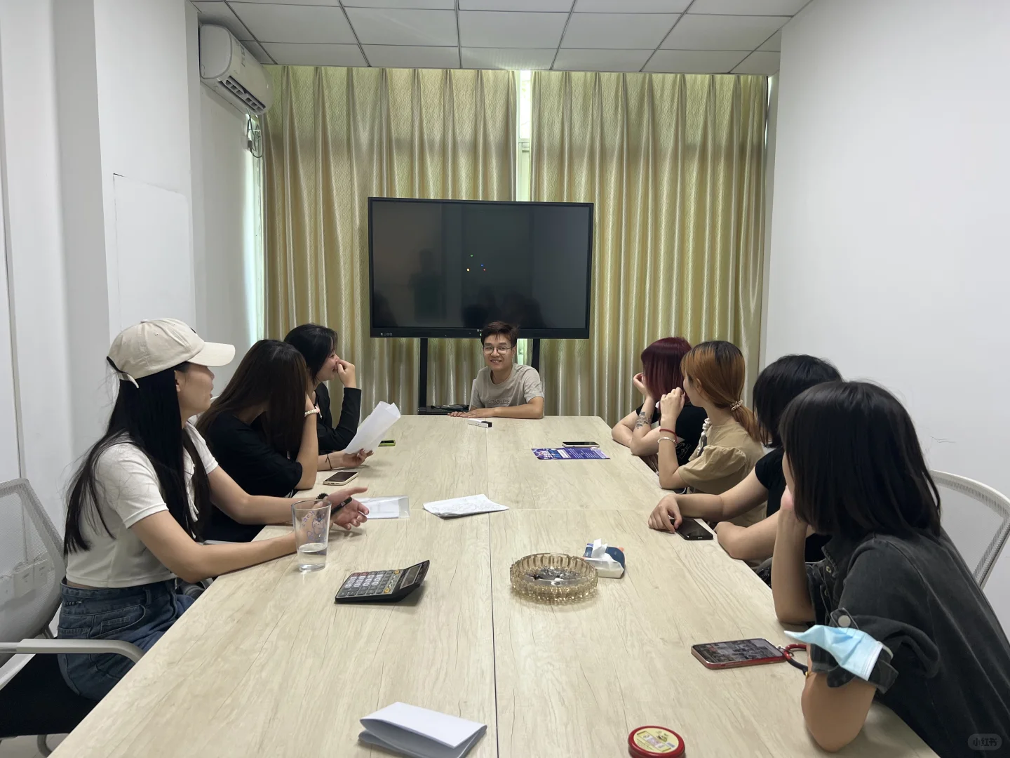 黄冈招聘工作，接受实习应届生，有社保