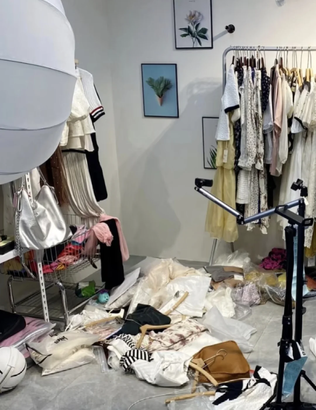 急聘带货主播 可应届生小白