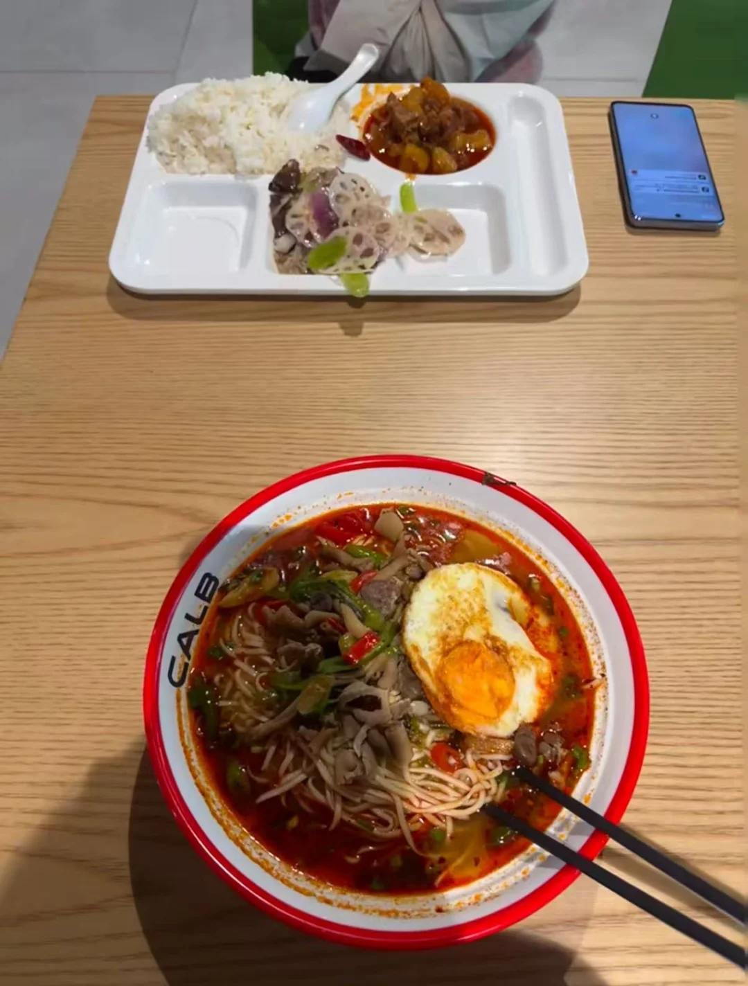 我也不想进厂啊 但一个月7000多是真的爽