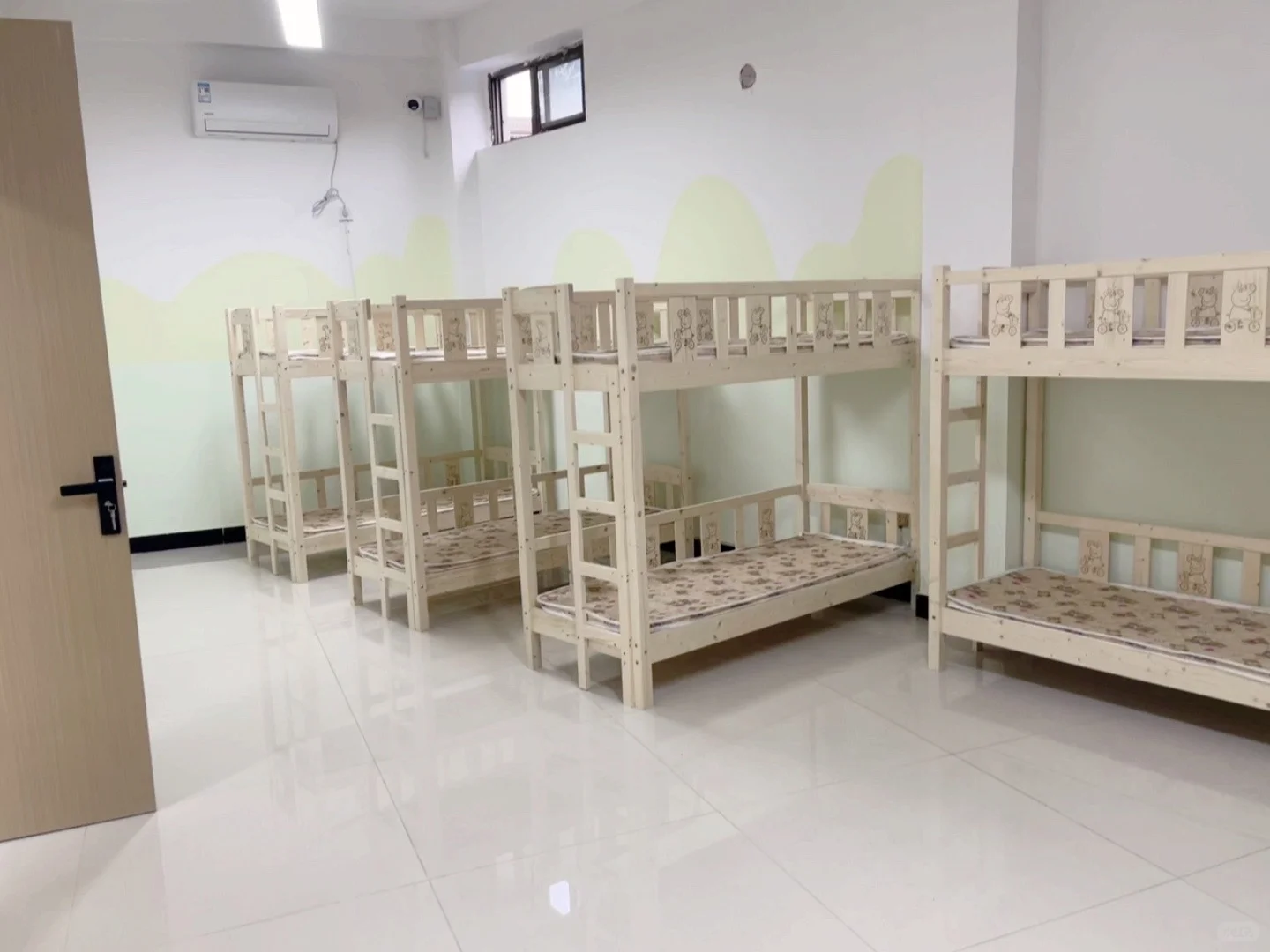 同城招聘，武山的姐妹看过来！托管中心