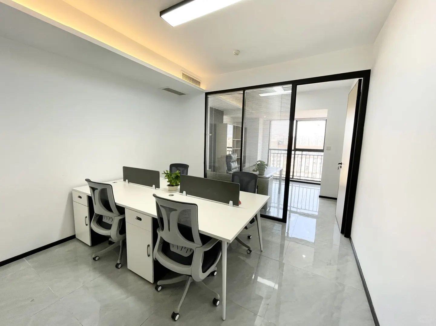 公司搬到柳州，急招人