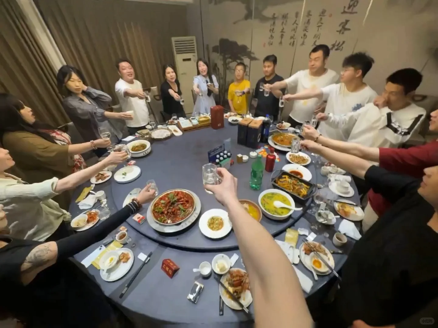 上海摇人了 有人找工作吗