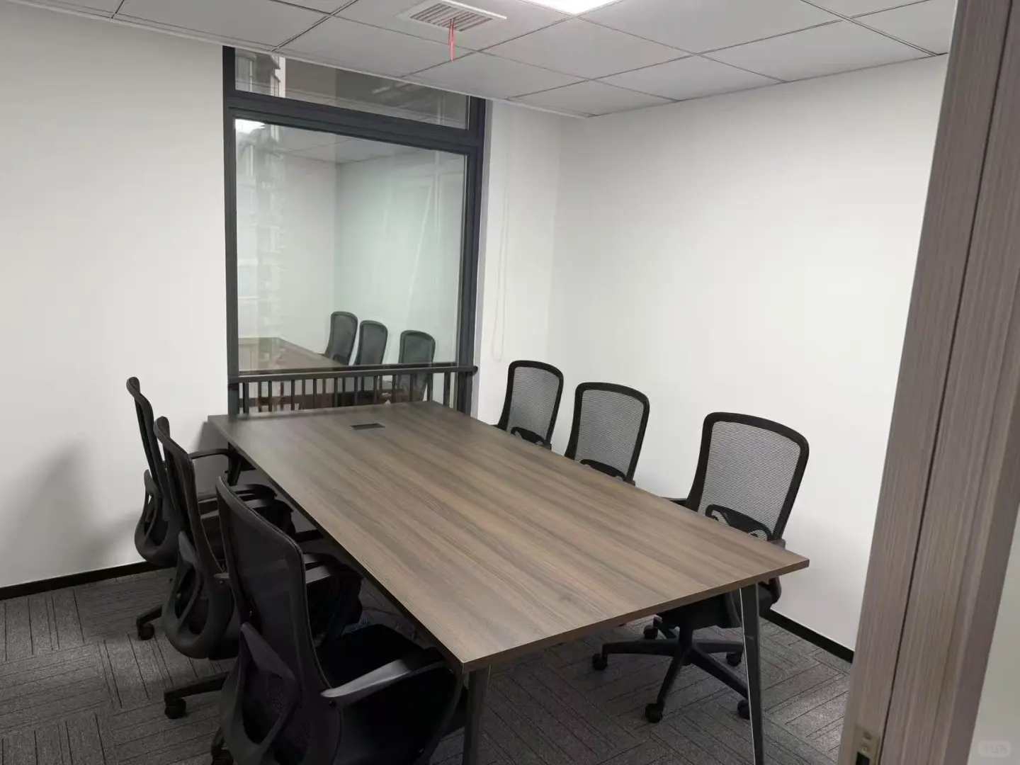 早九晚六+无销售性质+五险轻松小客服