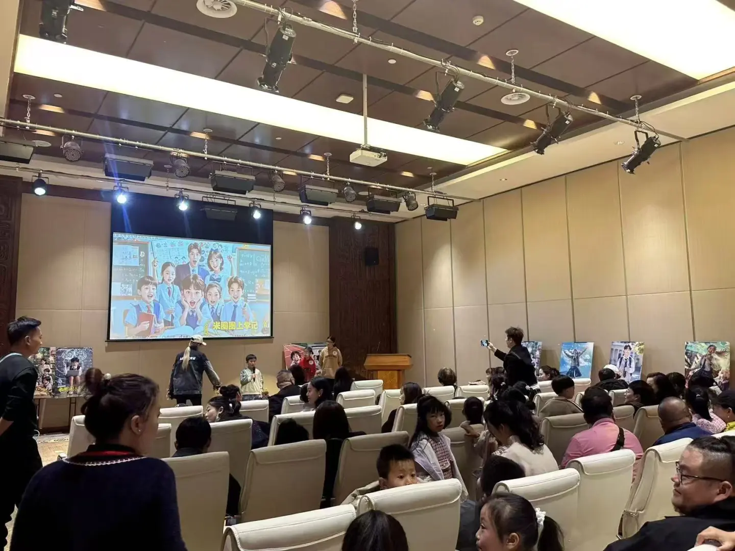 嘉峪关市招兼职4名