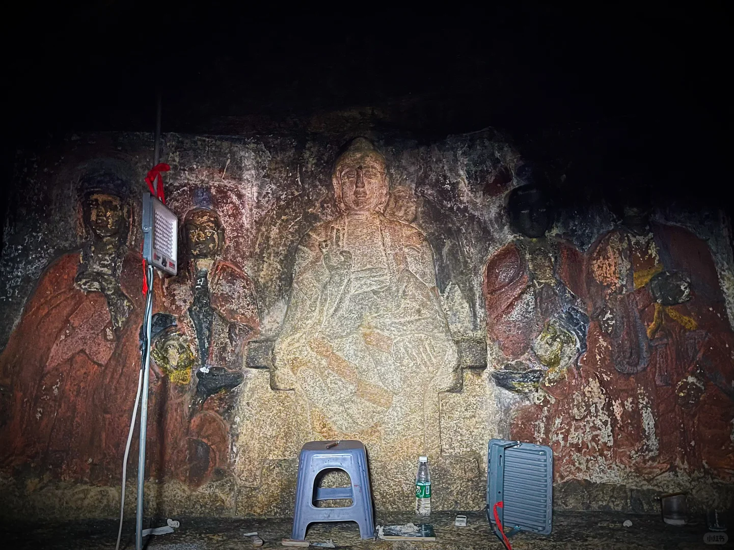 在中国漫长的石窟史上，它也是个特别的存在