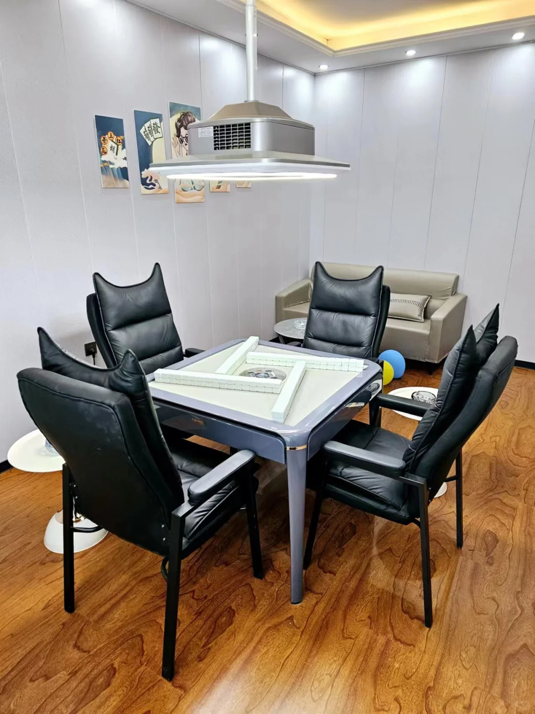 棋牌室兼职阿姨打扫卫生