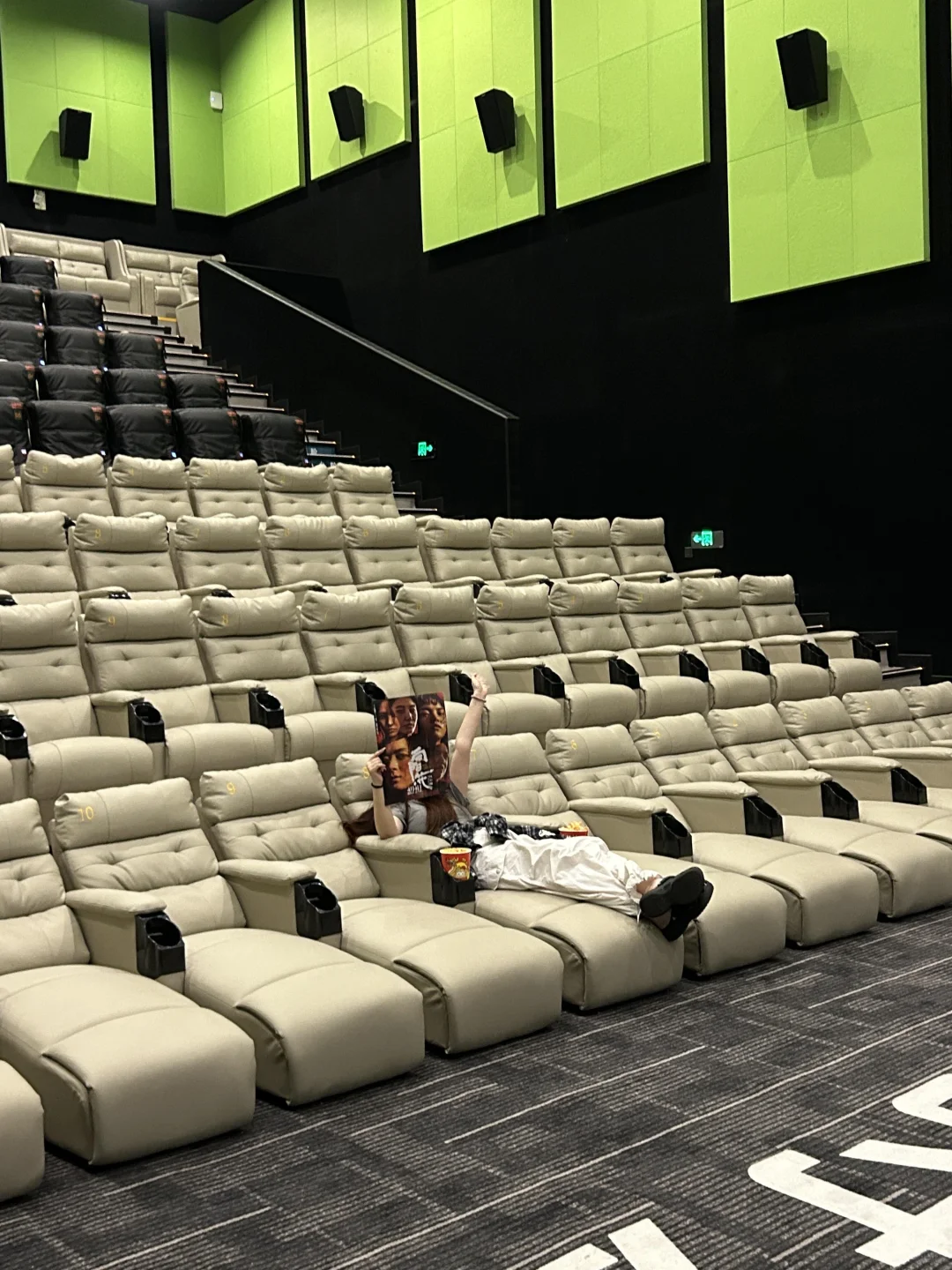 开封影院充场兼职日结1️⃣6️⃣0️⃣ 空调房观影