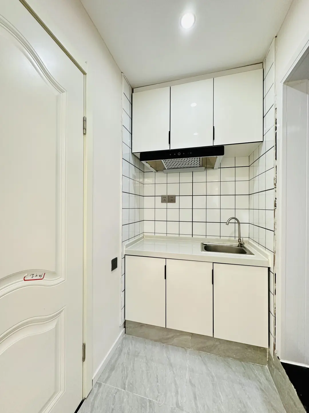 青岛租房直租 市北区 700带阳台 可押一付一