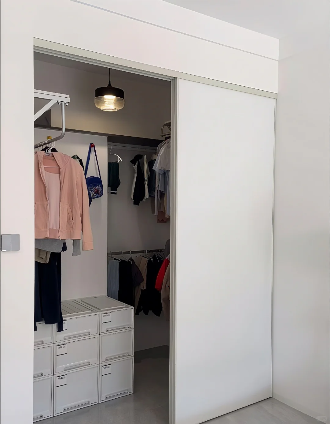 市北租房，押一付一，可短租，无中介费