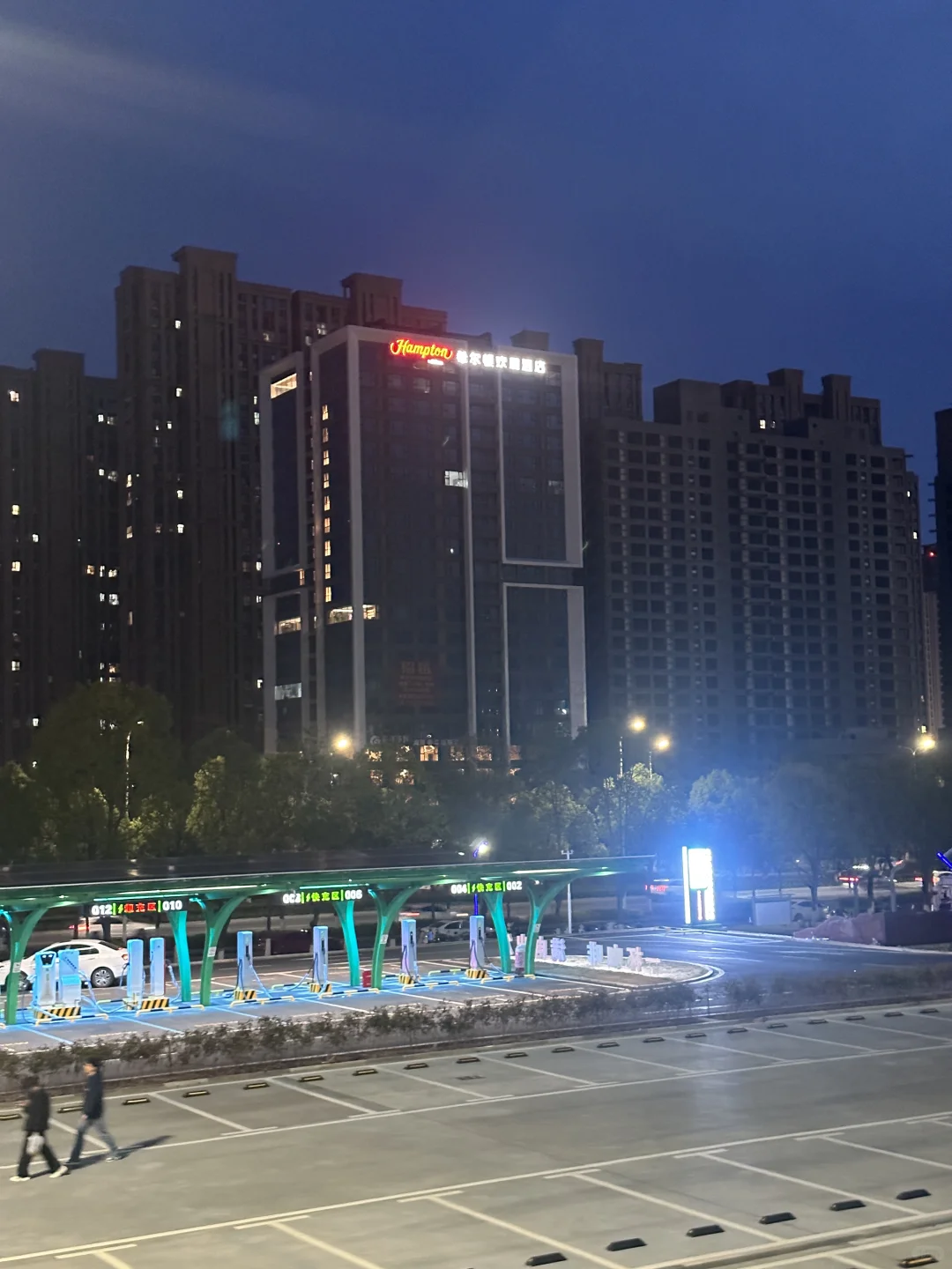 信阳市羊山新区希尔顿欢朋酒店招聘啦！