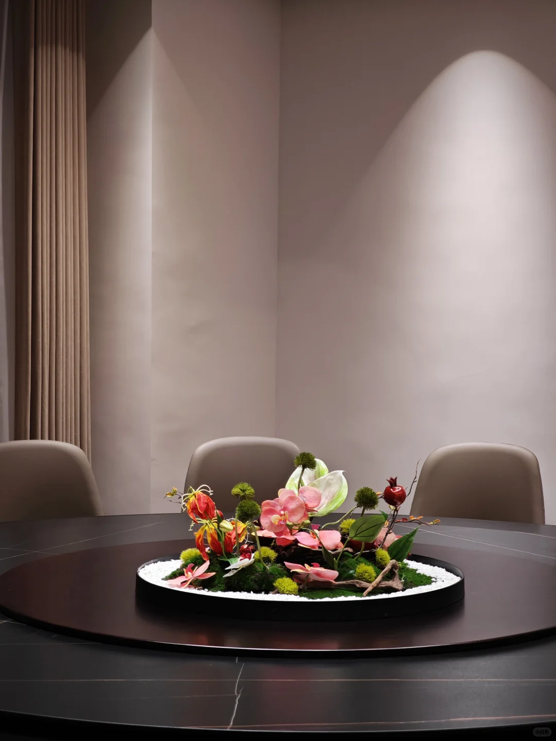 上饶市龙潭湖公园附近中餐厅招服务员