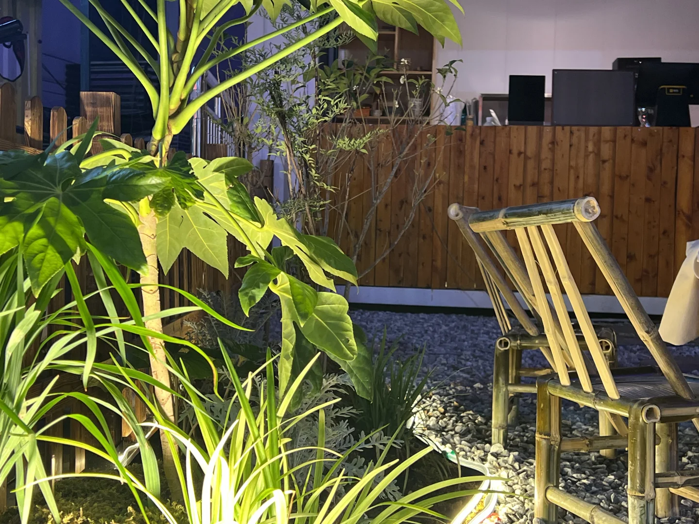 想招个店员好难啊