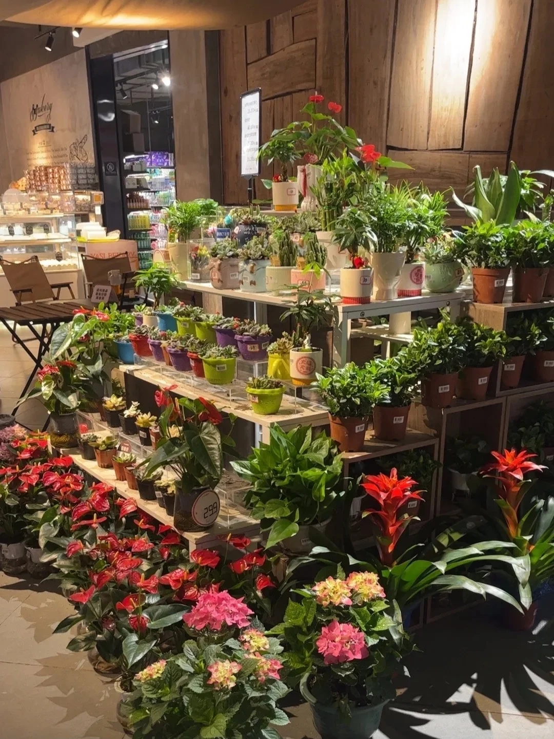 银泰百货超市八小时班