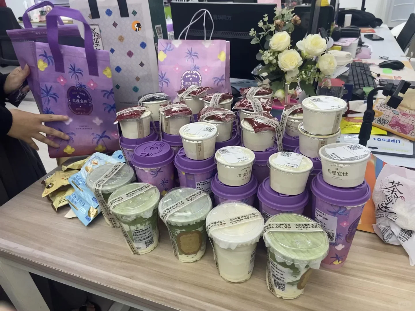 揭阳找工作的女孩子可以看一下哦