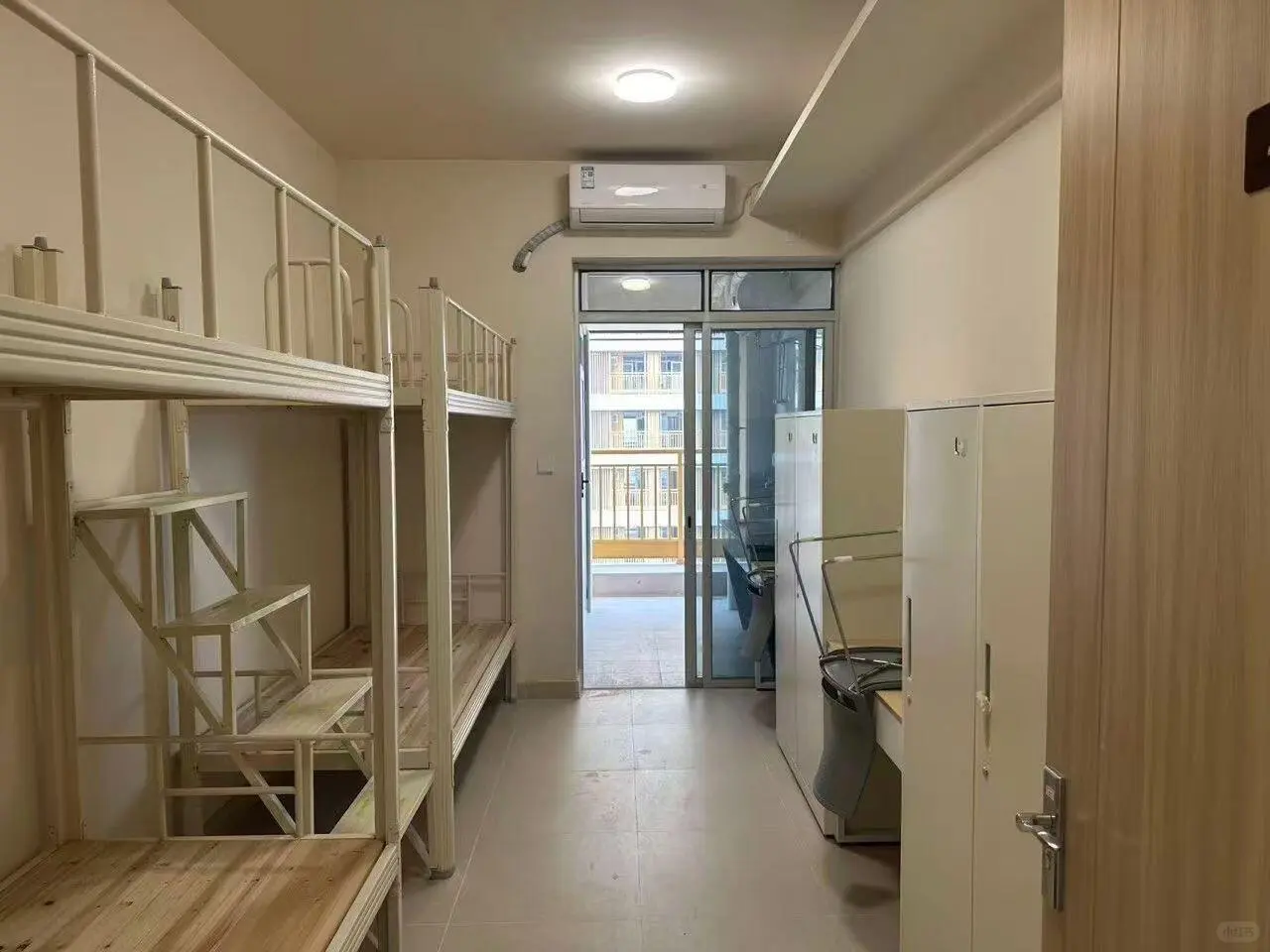 记住广州这个神厂！ 因湃上个月休4天也发