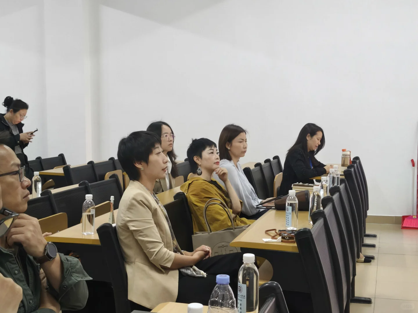 广州专场招聘会圆满落幕，职场新篇由此开启