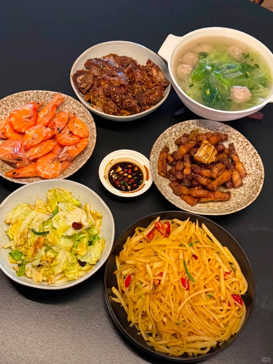 镇江钟点工阿姨，1600-3200，做饭➕打扫卫生