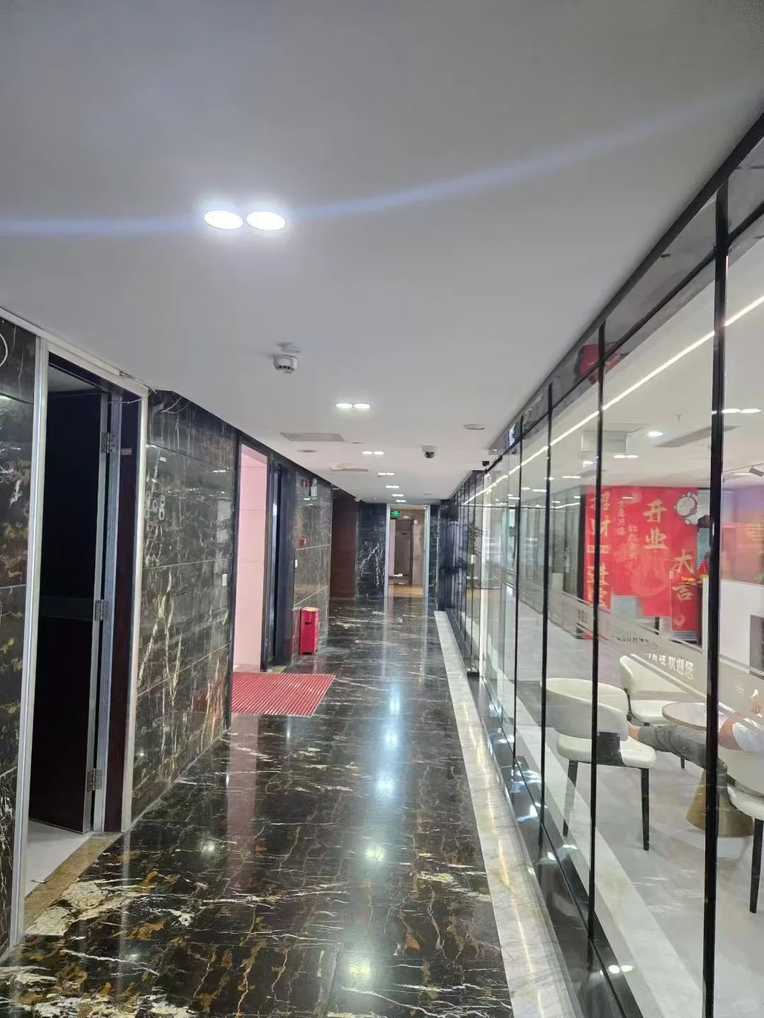 娄底市中心万豪招人招人招人！