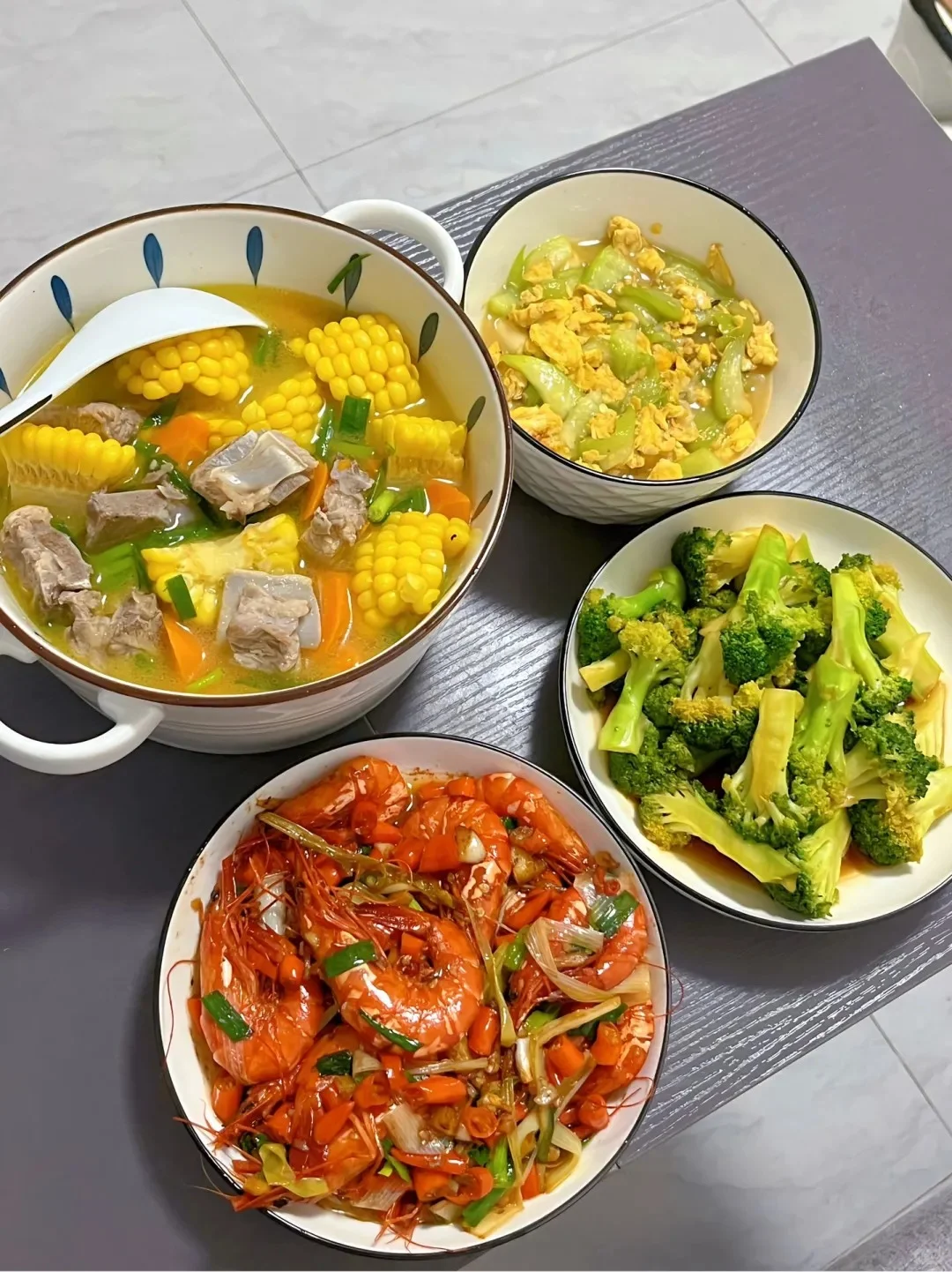 镇江钟点工阿姨，1600-3200，做饭➕打扫卫生