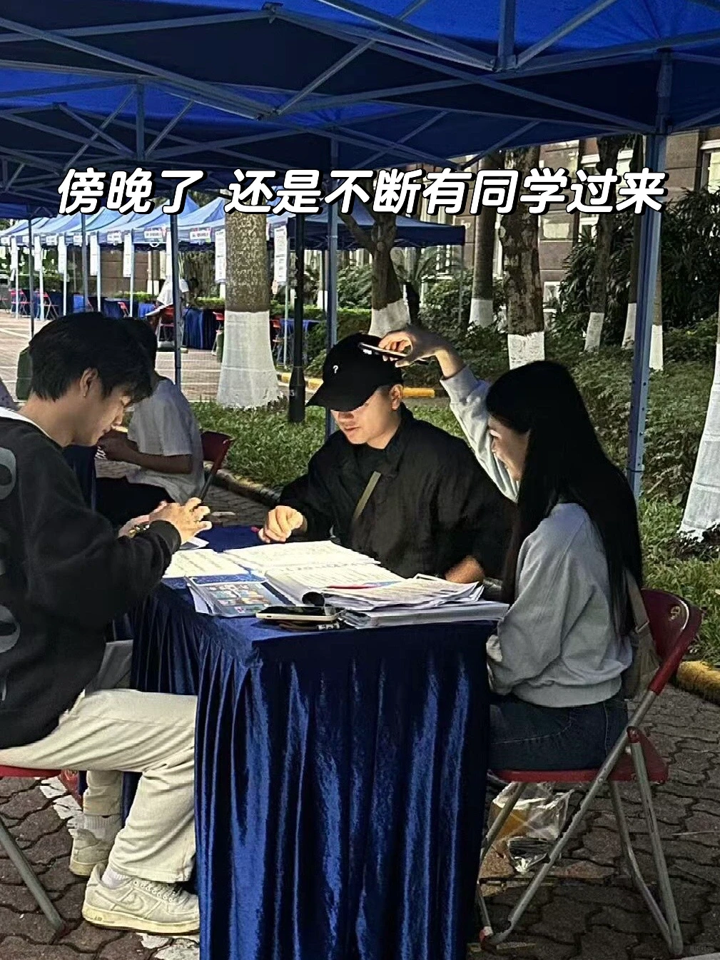 POPSUNDAY进校抓人啦~👀