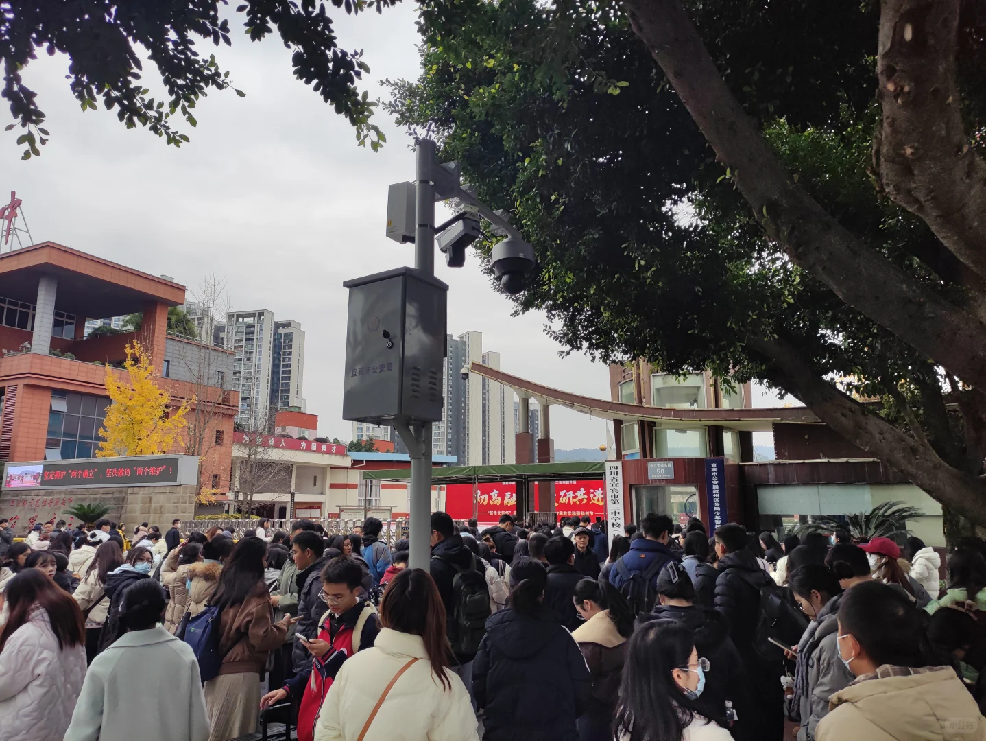 宜宾三中笔试现场