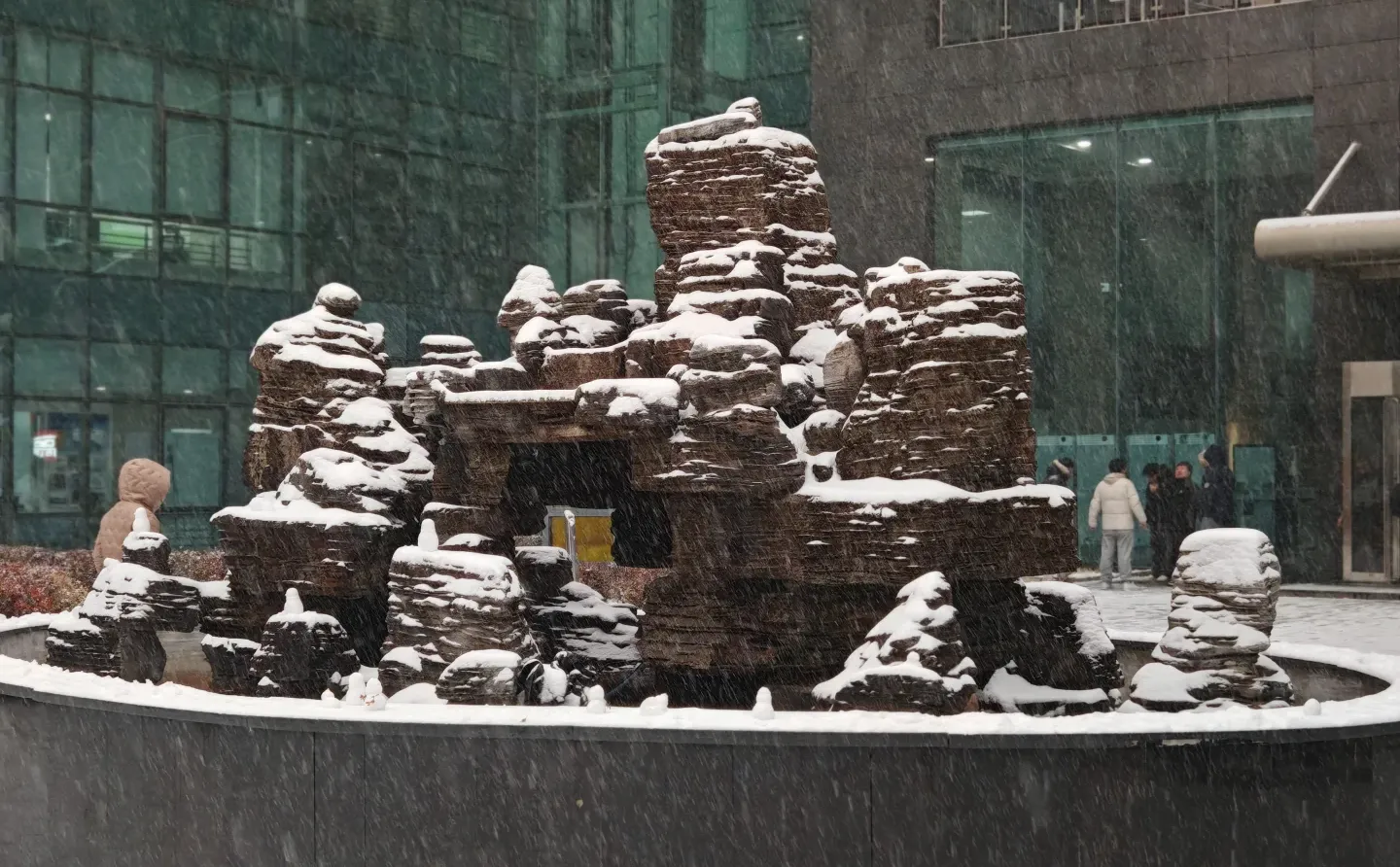 北京有没有英语口语好的在找工作呀