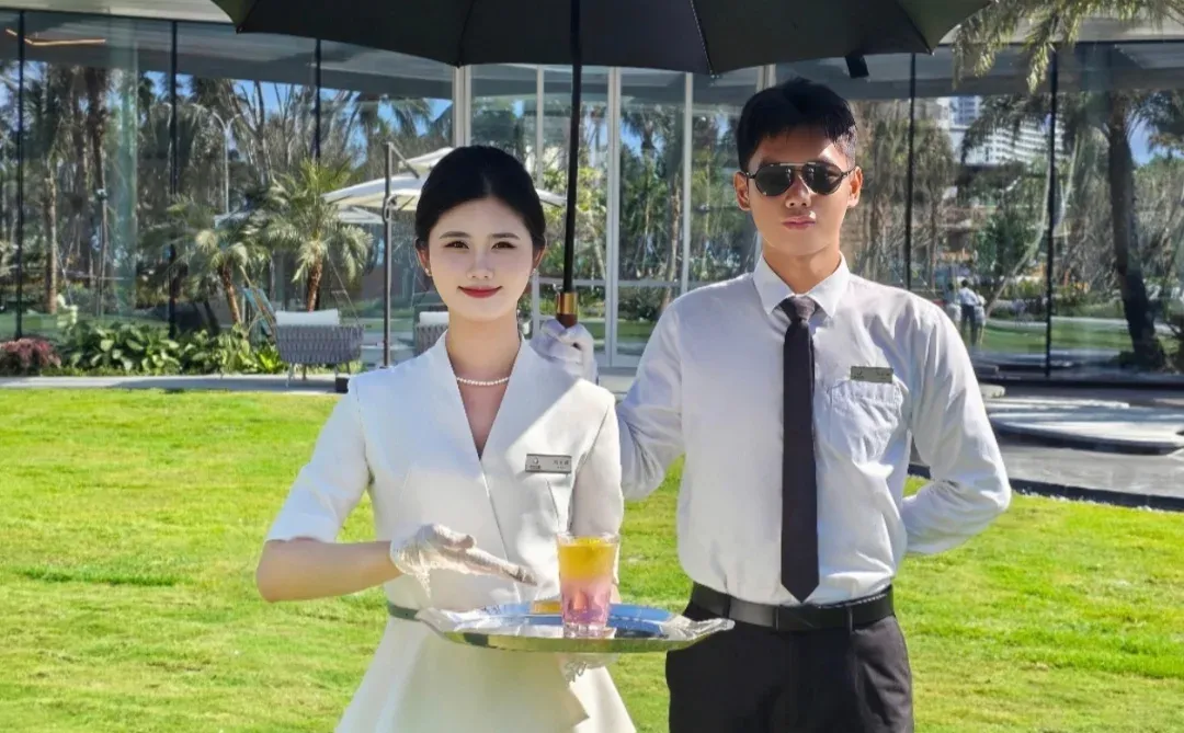 三亚高端案场招客服和西点师