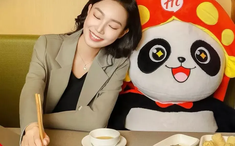 平顶山海底捞招聘长期工拎包入住底薪3800