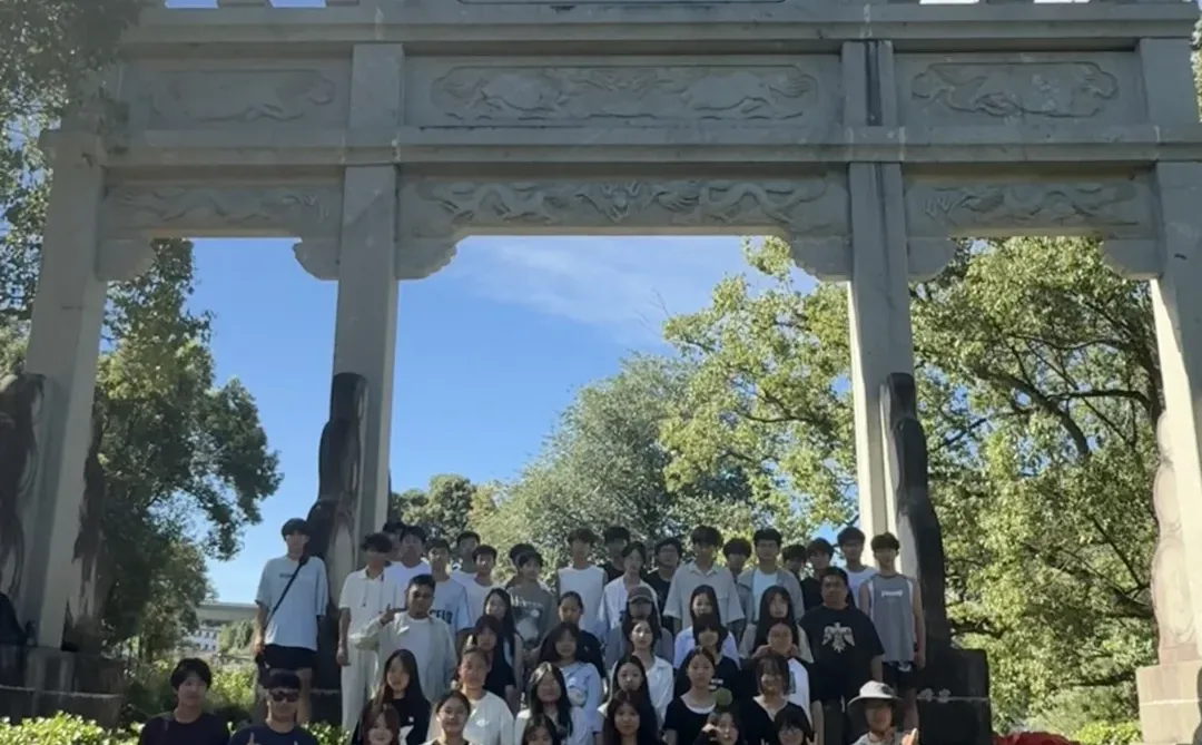 招专兼职助教和招生接待若干