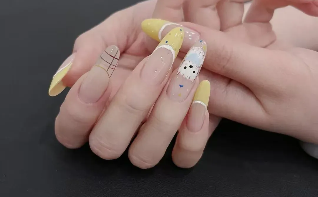 成都万象城招聘美甲美睫师