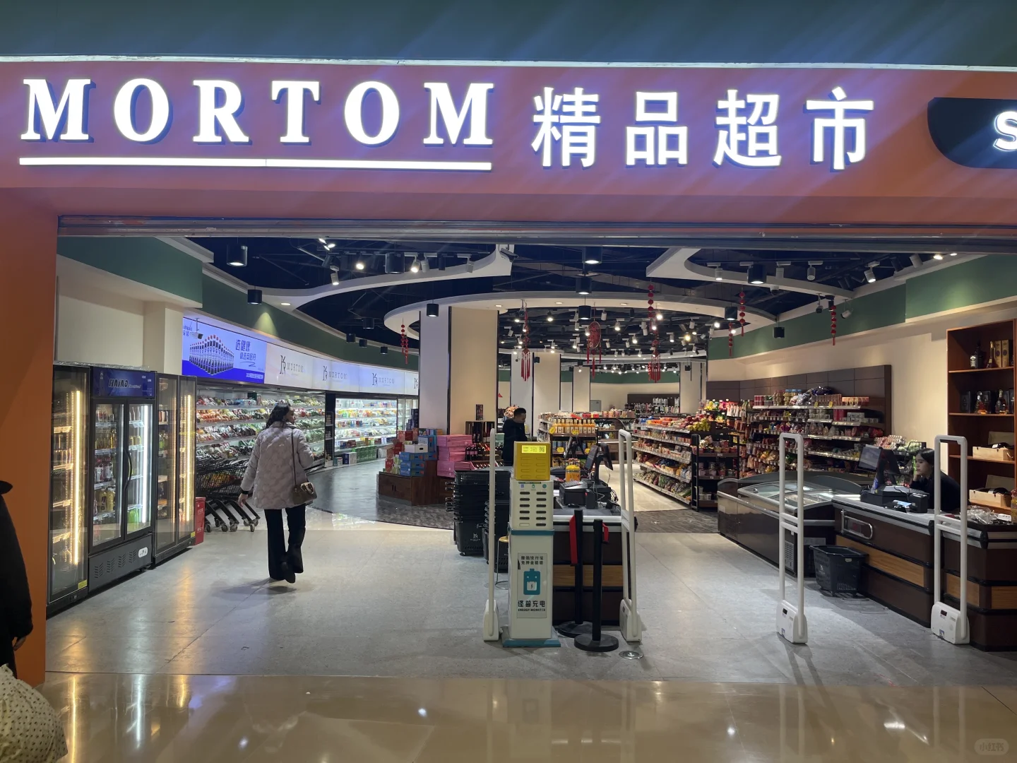 招聘啦，收银员，导购