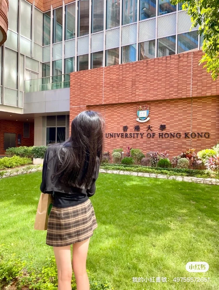 炒散，展覽館助理880💰day