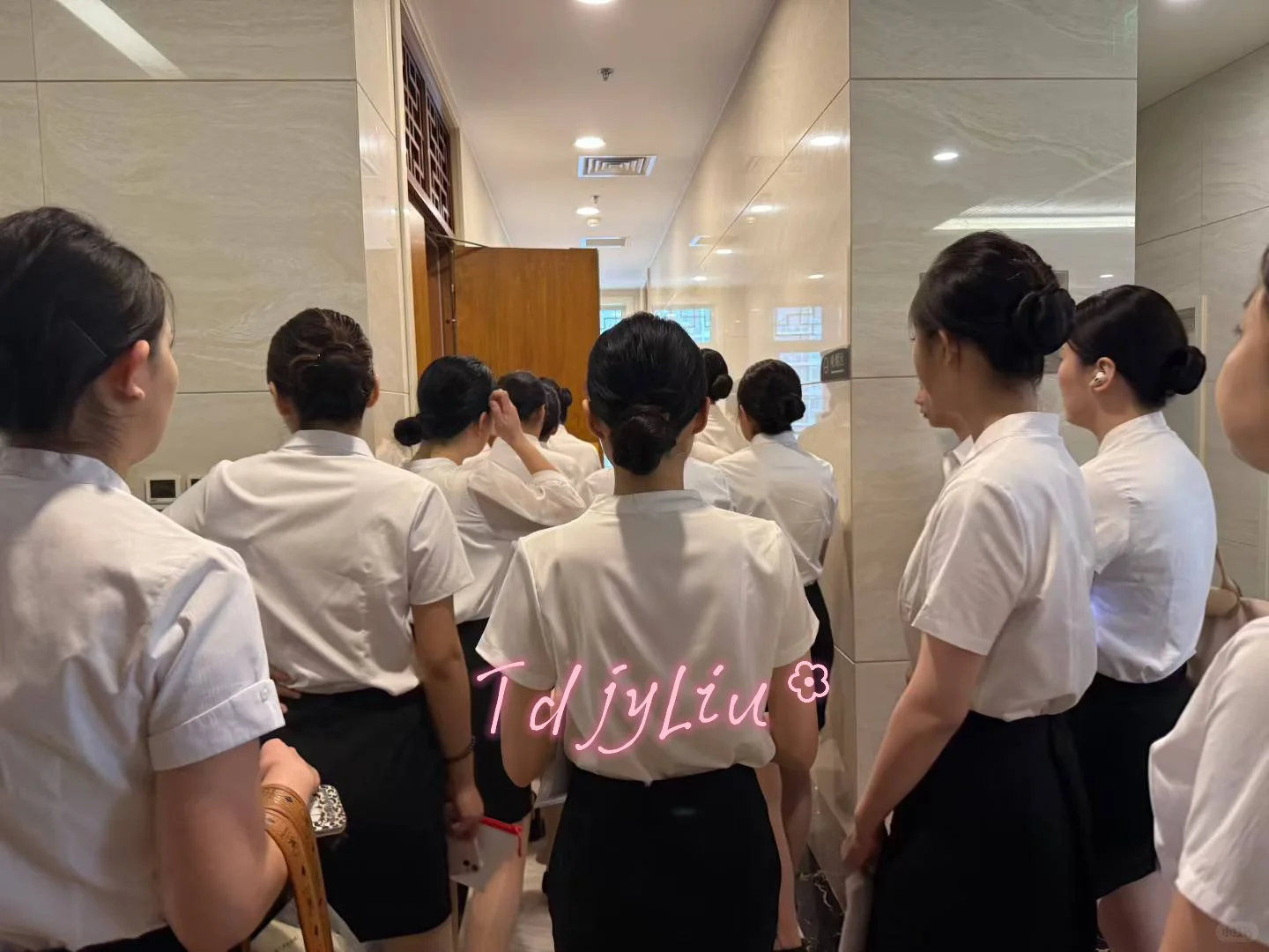 ❗️网传2025郑州客运段乘务员12月不再招人？