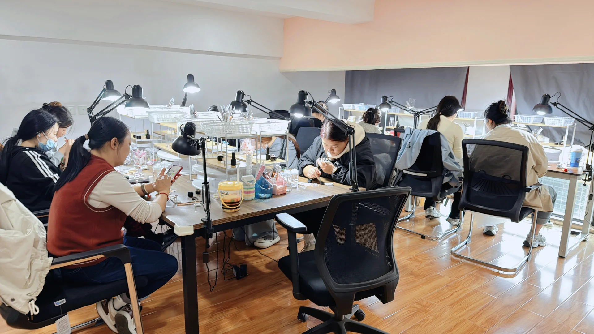 三门峡穿戴甲招聘啦……