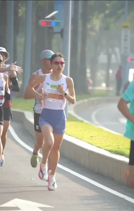 “最快女护士”张水华，被医院警告处分