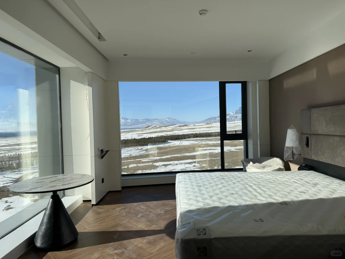 赛里木湖湖景酒店招聘客服经理