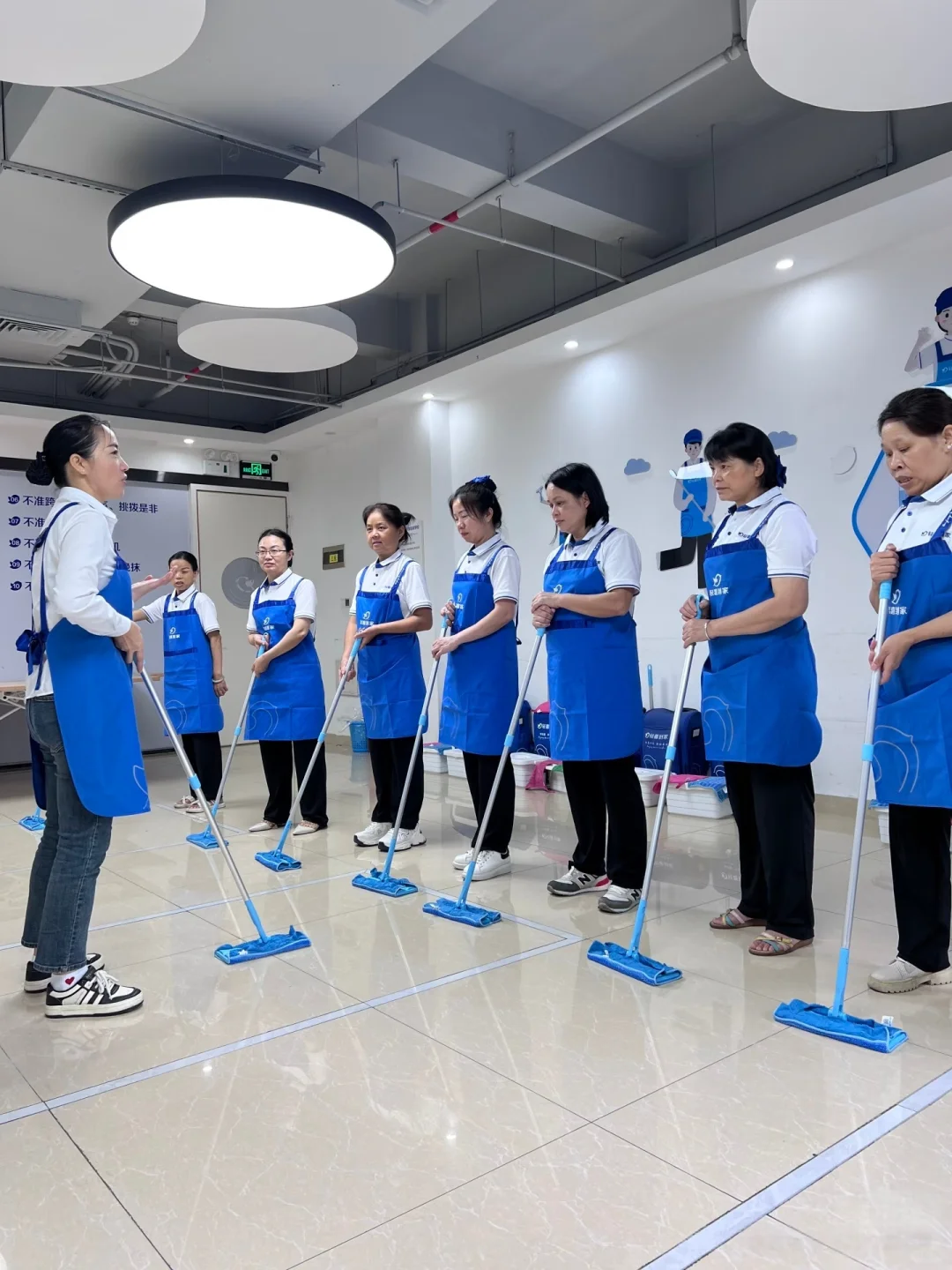 附近1.2km招保洁师、工程师，月入7000+，