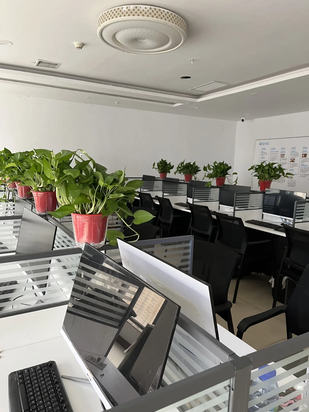 平顶山招聘啦！朝九晚五 不含销售