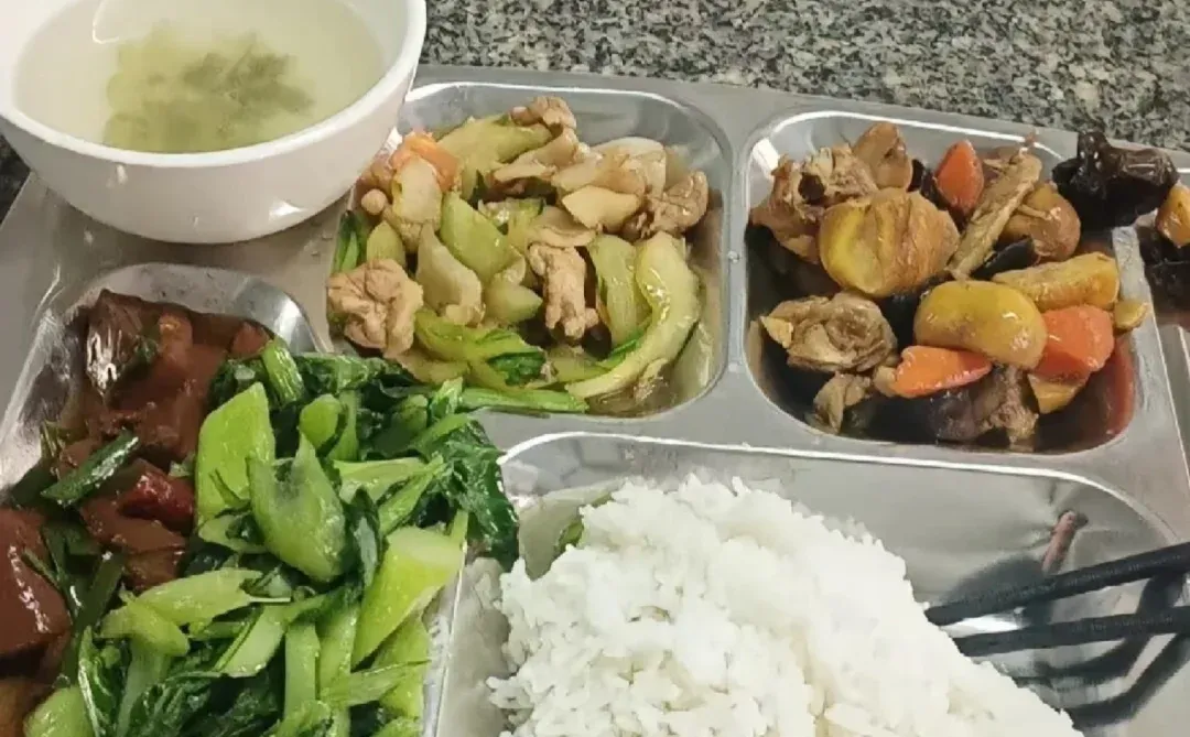 【武汉化妆品厂】