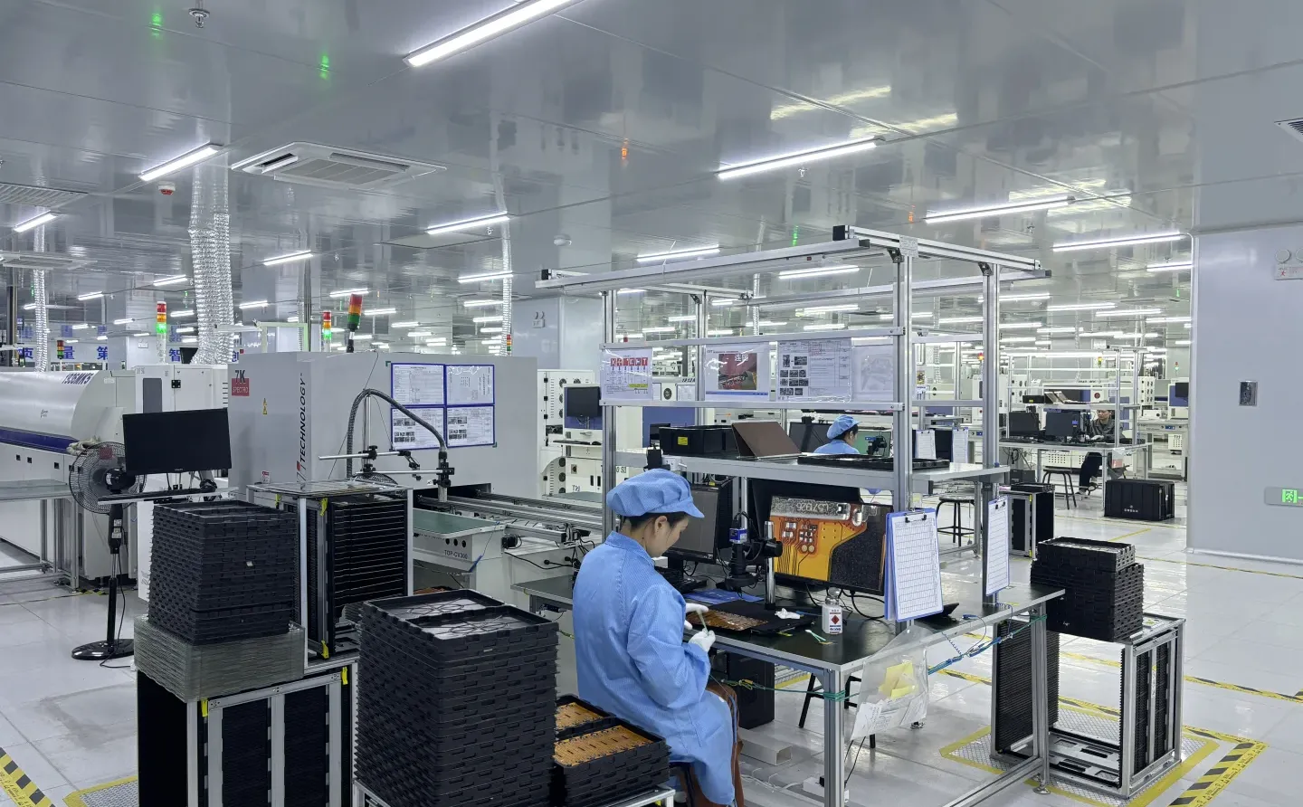 16 岁也招 坐岗 长白班