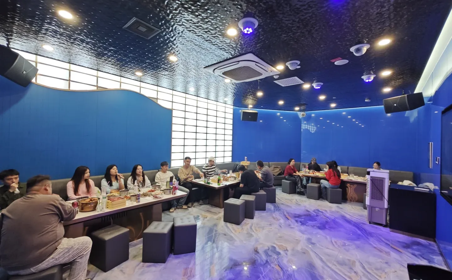 长沙市开福区万达广场写字楼办客服岗6k+