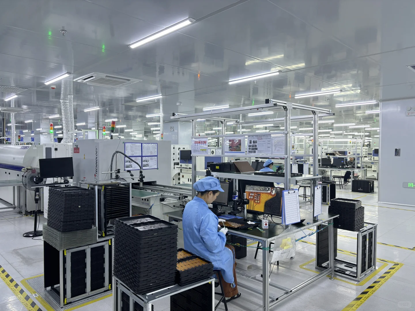 16 岁也招 坐岗 长白班