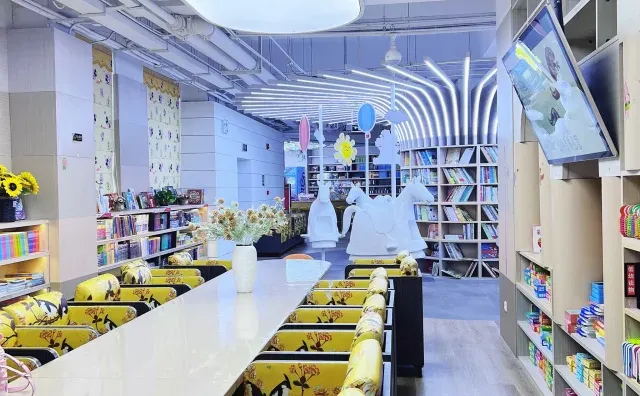 南阳书店临时工，日结220