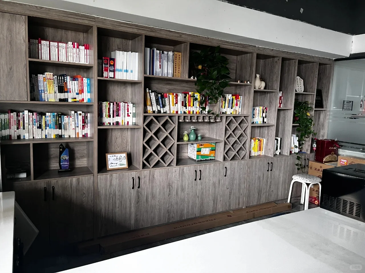 洛阳打工单双休，到手6千，准备干到退休！