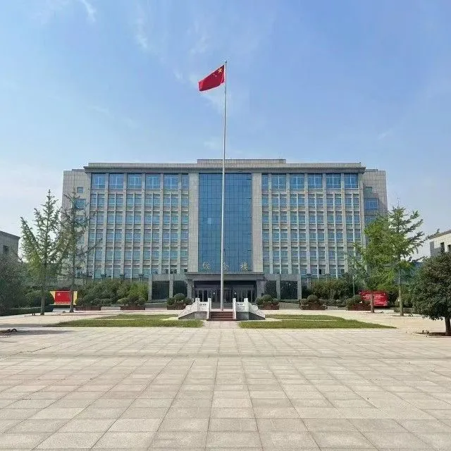 新乡市唐庄乡镇干部教育培训中心招聘公告！