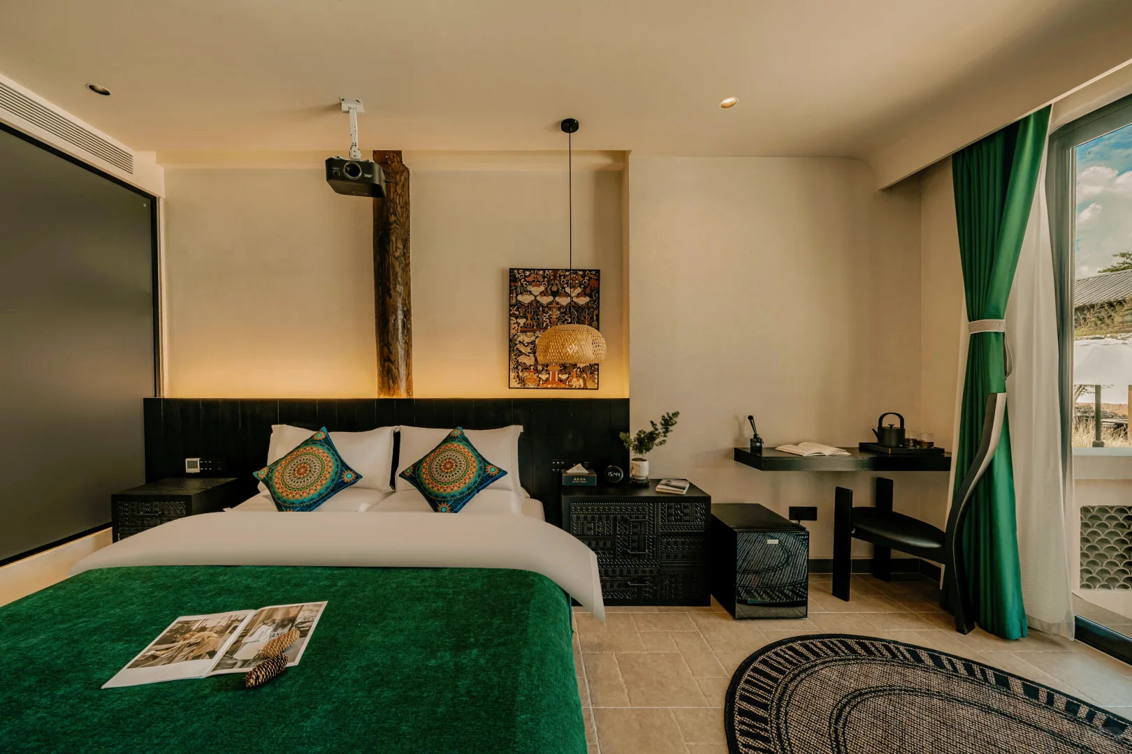 丽江民宿急招管家！会开车+善接待的来～